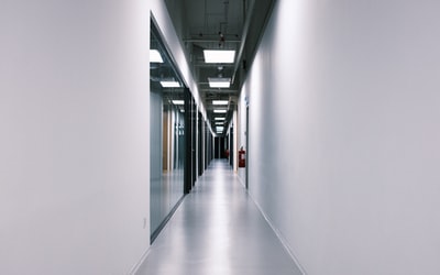 White wall white corridor
